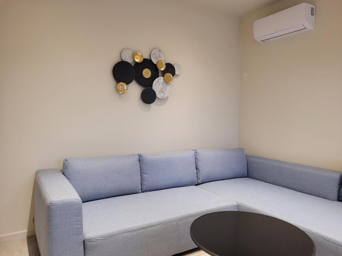 Lara II Apartman Debrecen Exterior photo